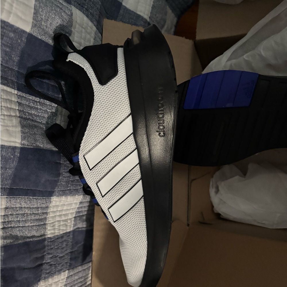 Adidas Men's Black and White Sneakers